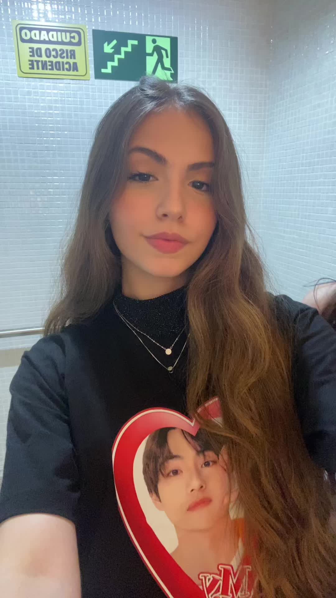 @samaragroeschel