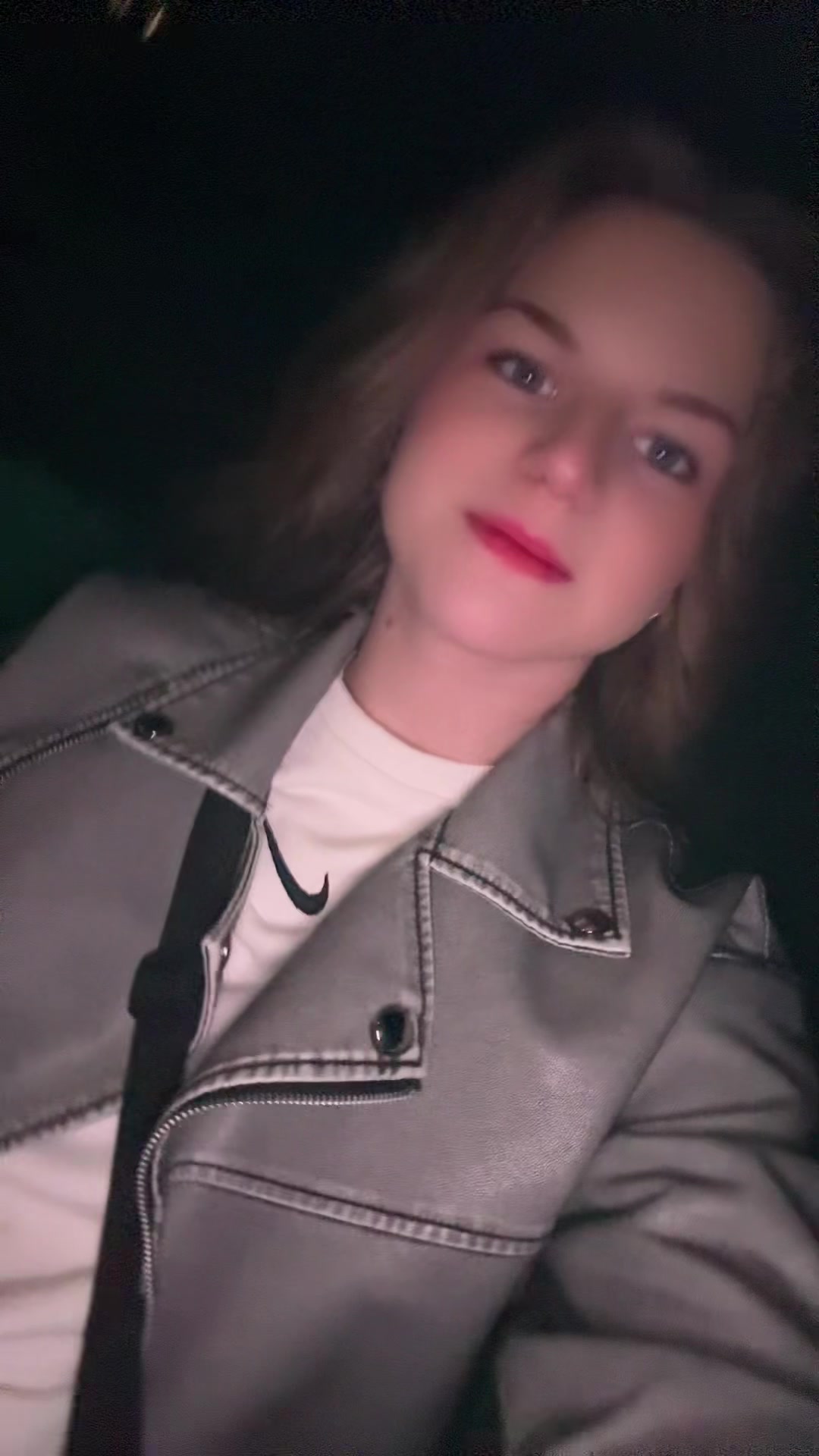 @𝐚𝐧𝐠𝐰𝐢𝐥𝐥𝐲