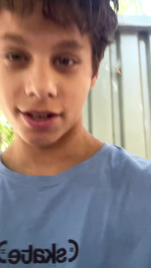 @_🥵_