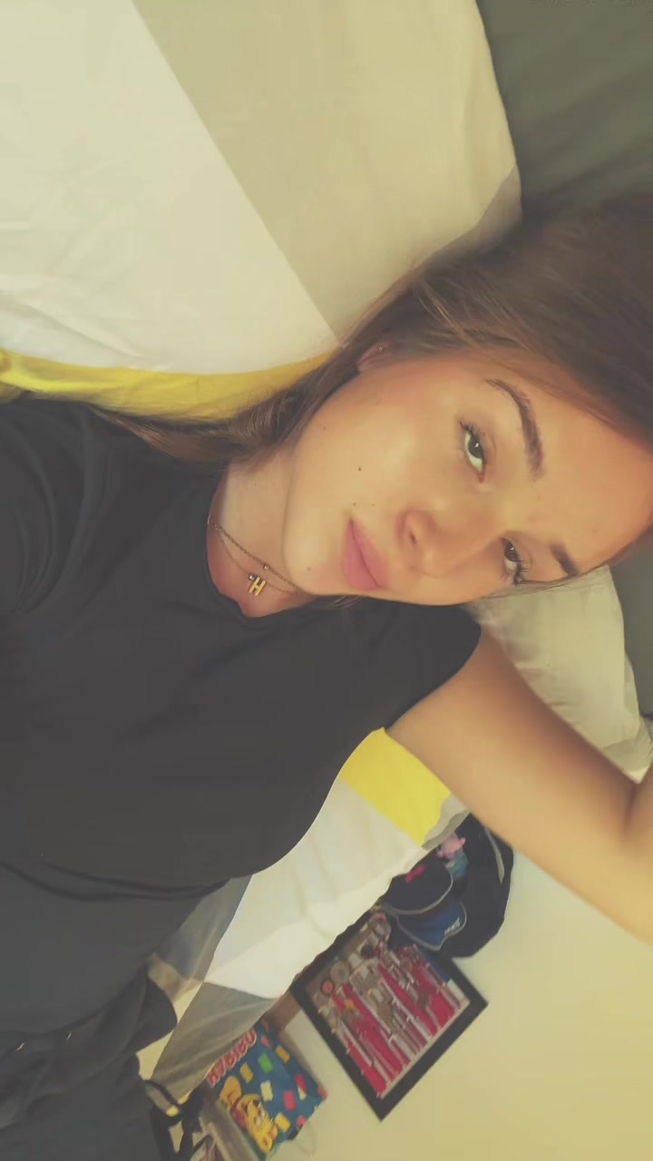 @🧸