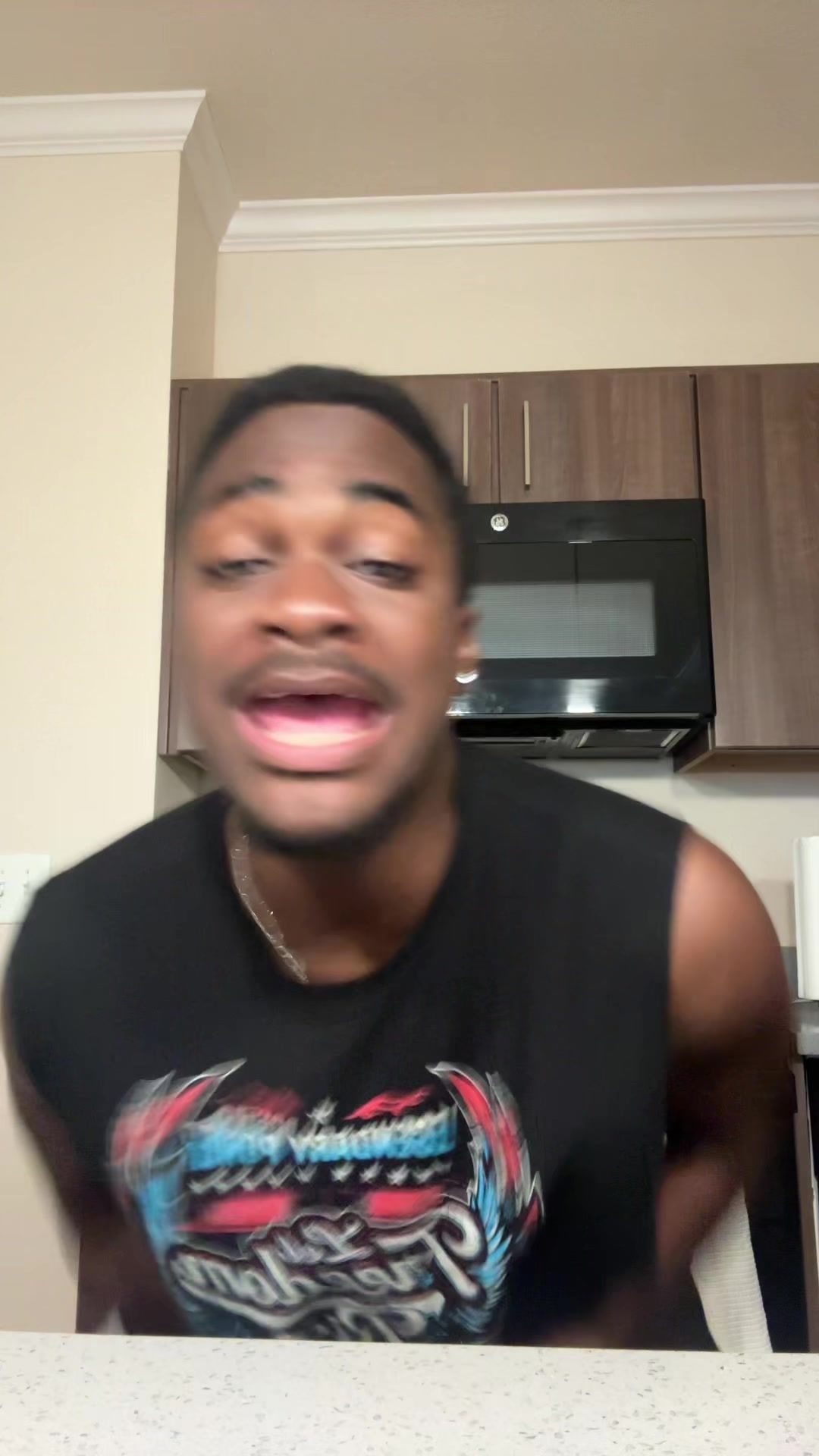 @cambeezyyo