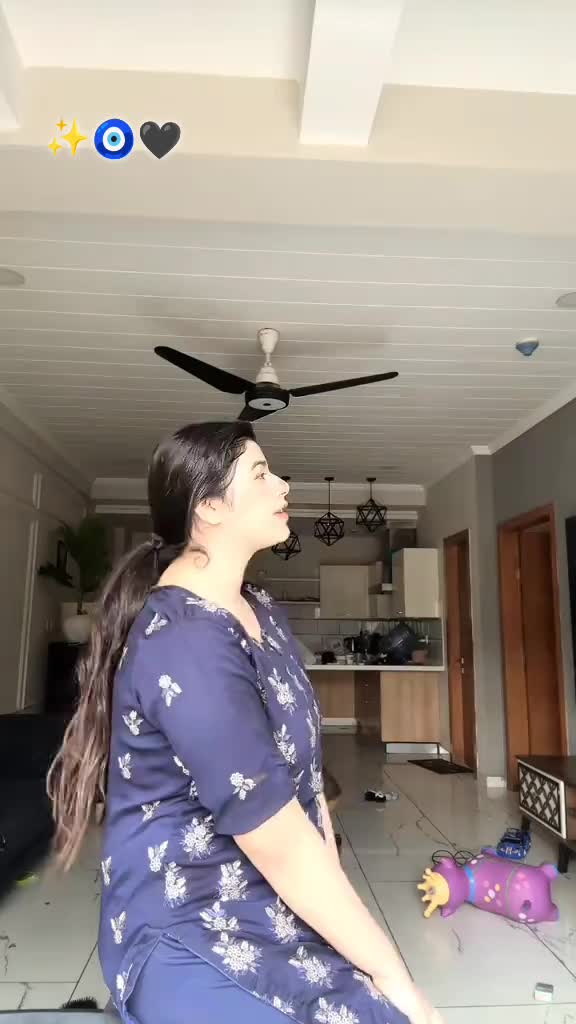 @ثنا خان 💫✨