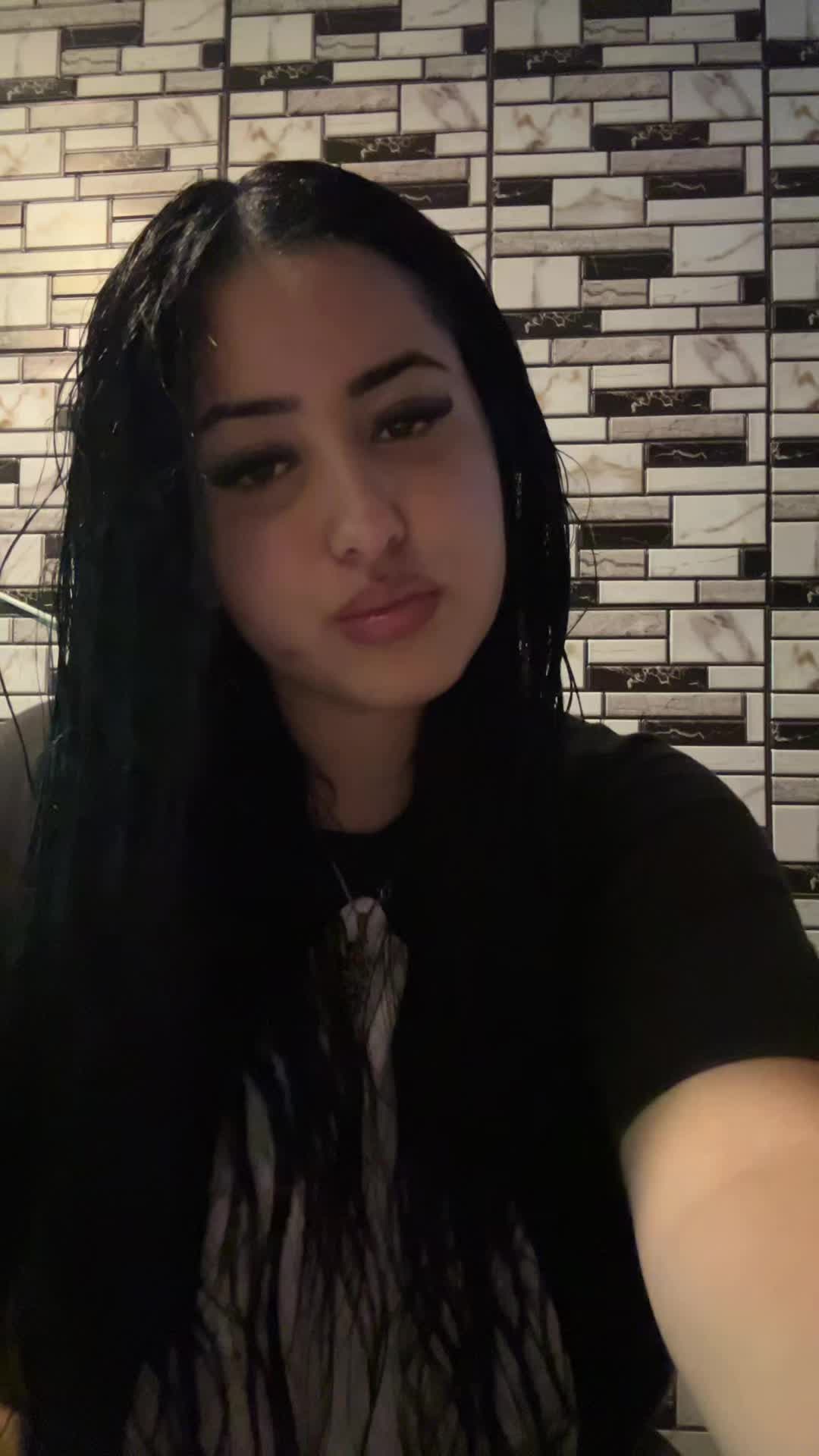 @Corinushh