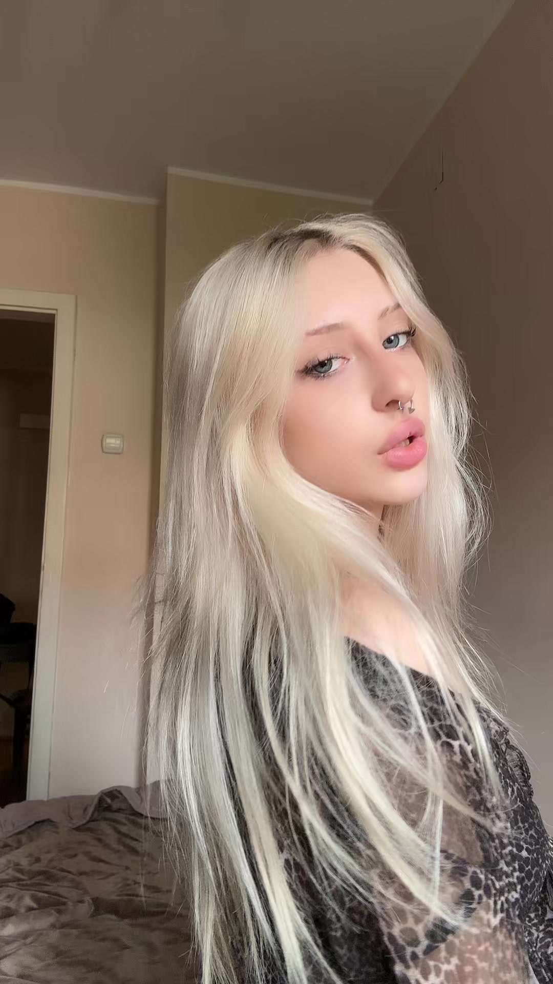 @iงค