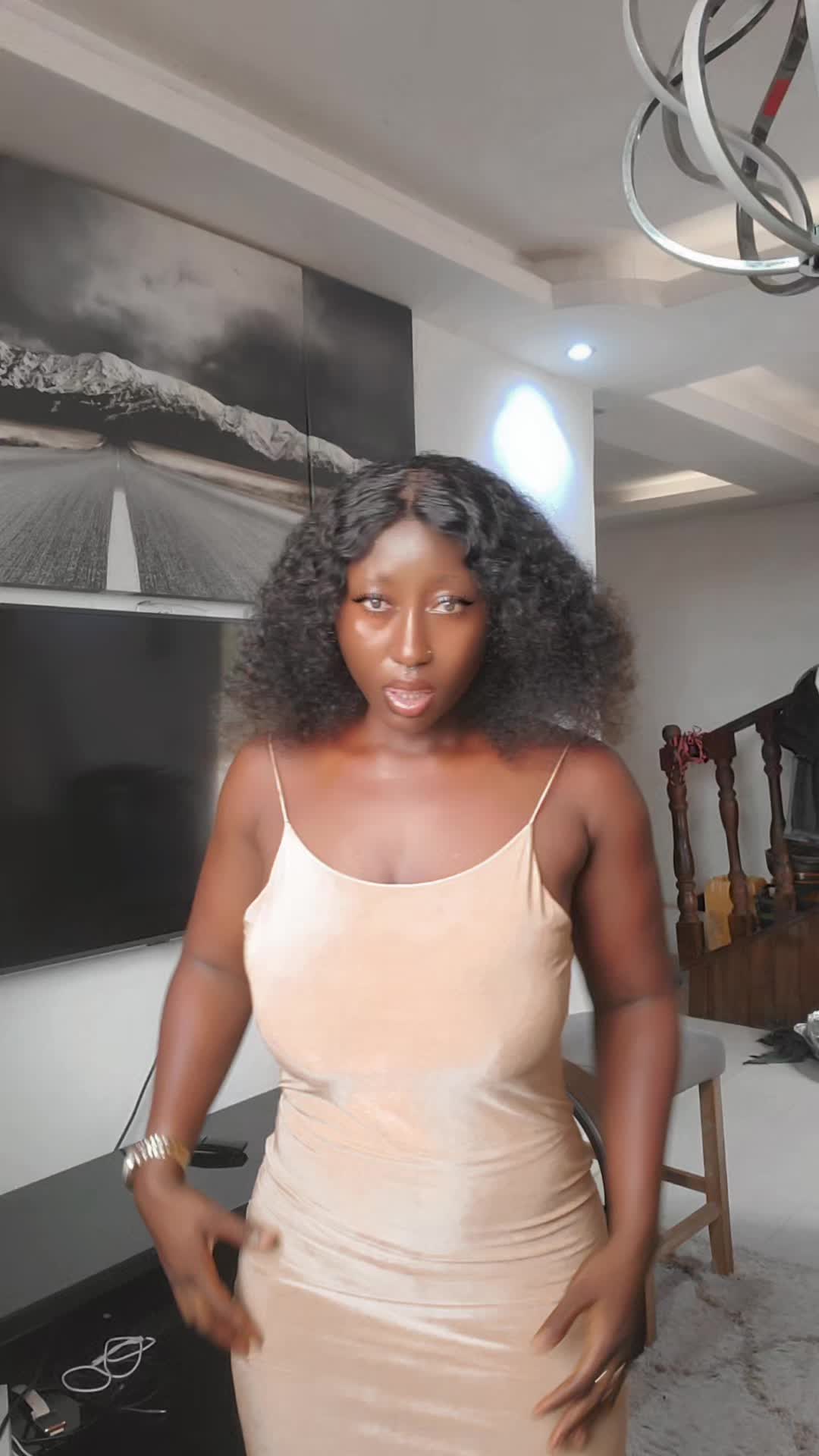 @Aisha 🖤❤️🇸🇱🇬🇳❤️💯