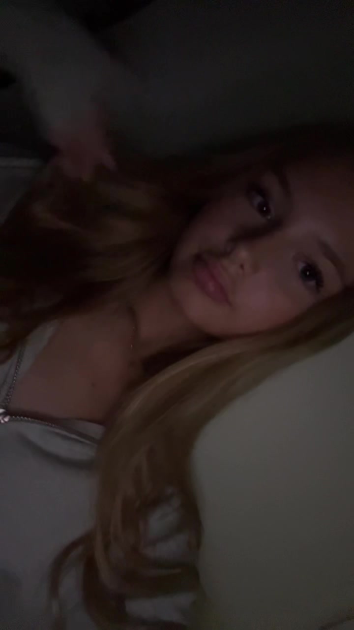 @𝐂𝐇𝐋𝐎&rsquo;🥭