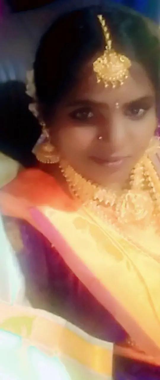 @dhamayanthi Roja Anand