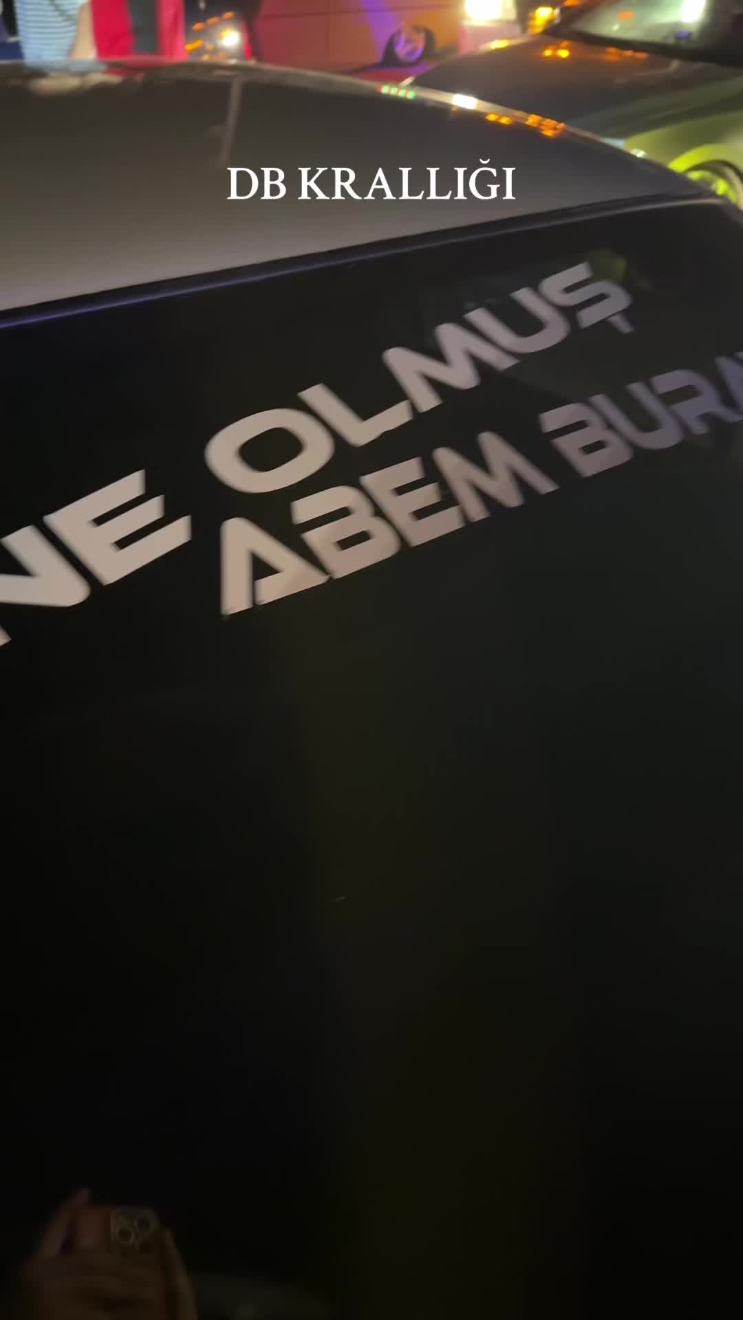 @𝐃𝐁