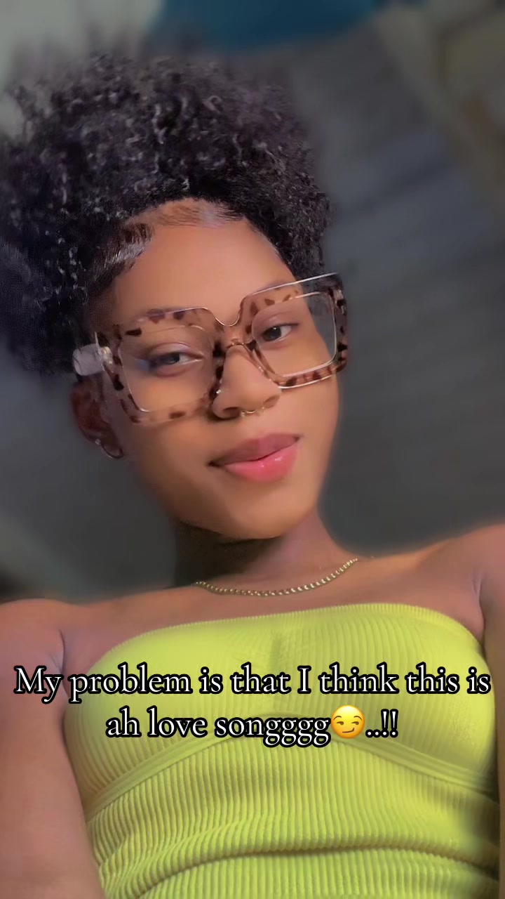 @Dee🥺