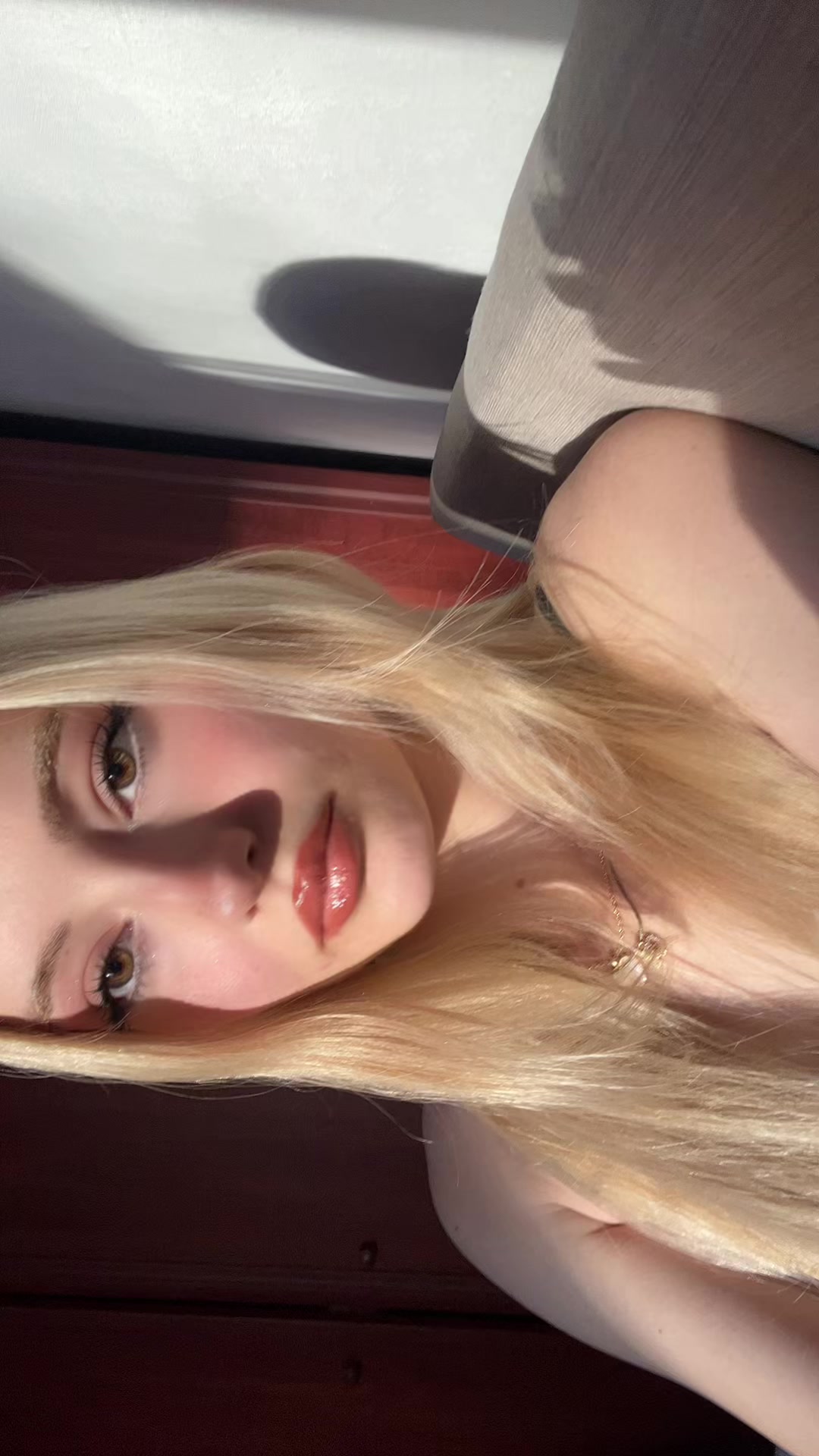 @Ayşenur