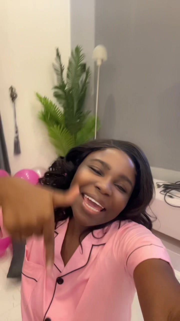 @Dzidzi 🦋