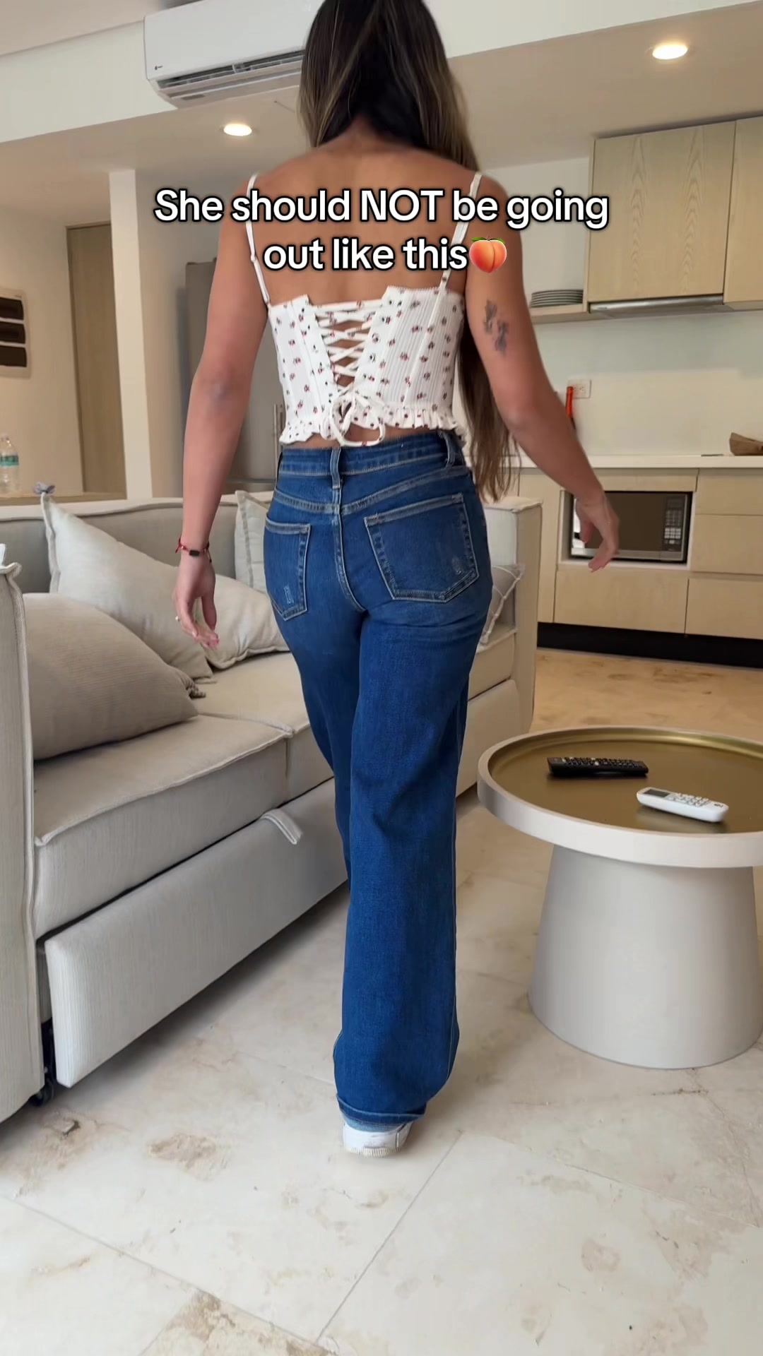 @Bella