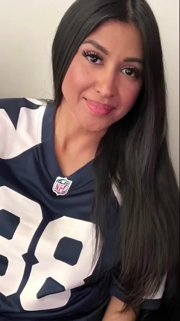 @Anamelia