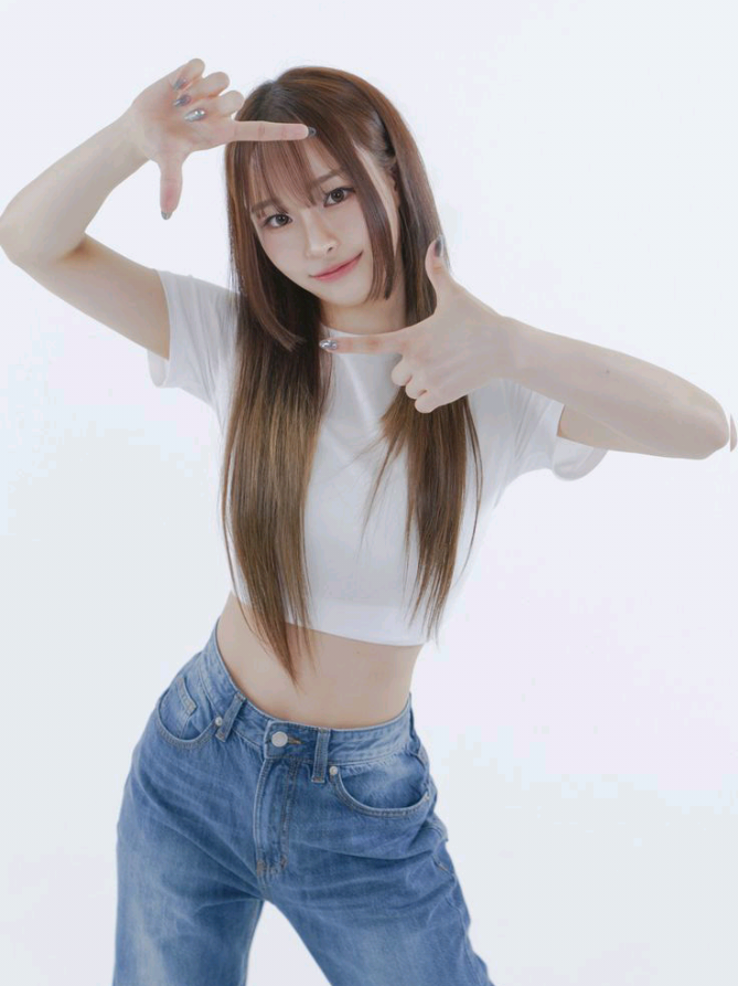 @&infin;! sunny&sup1;⁸ / Re:al 𝑖𝑖𝑖