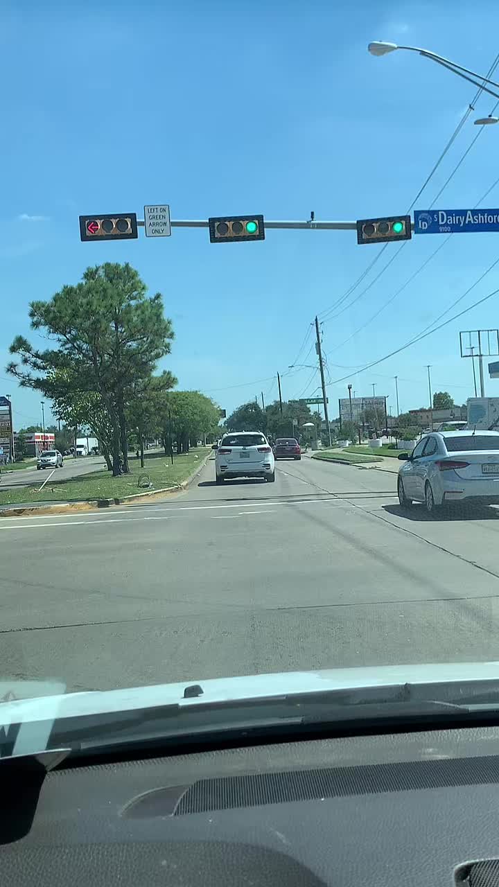@drivingthruhtx