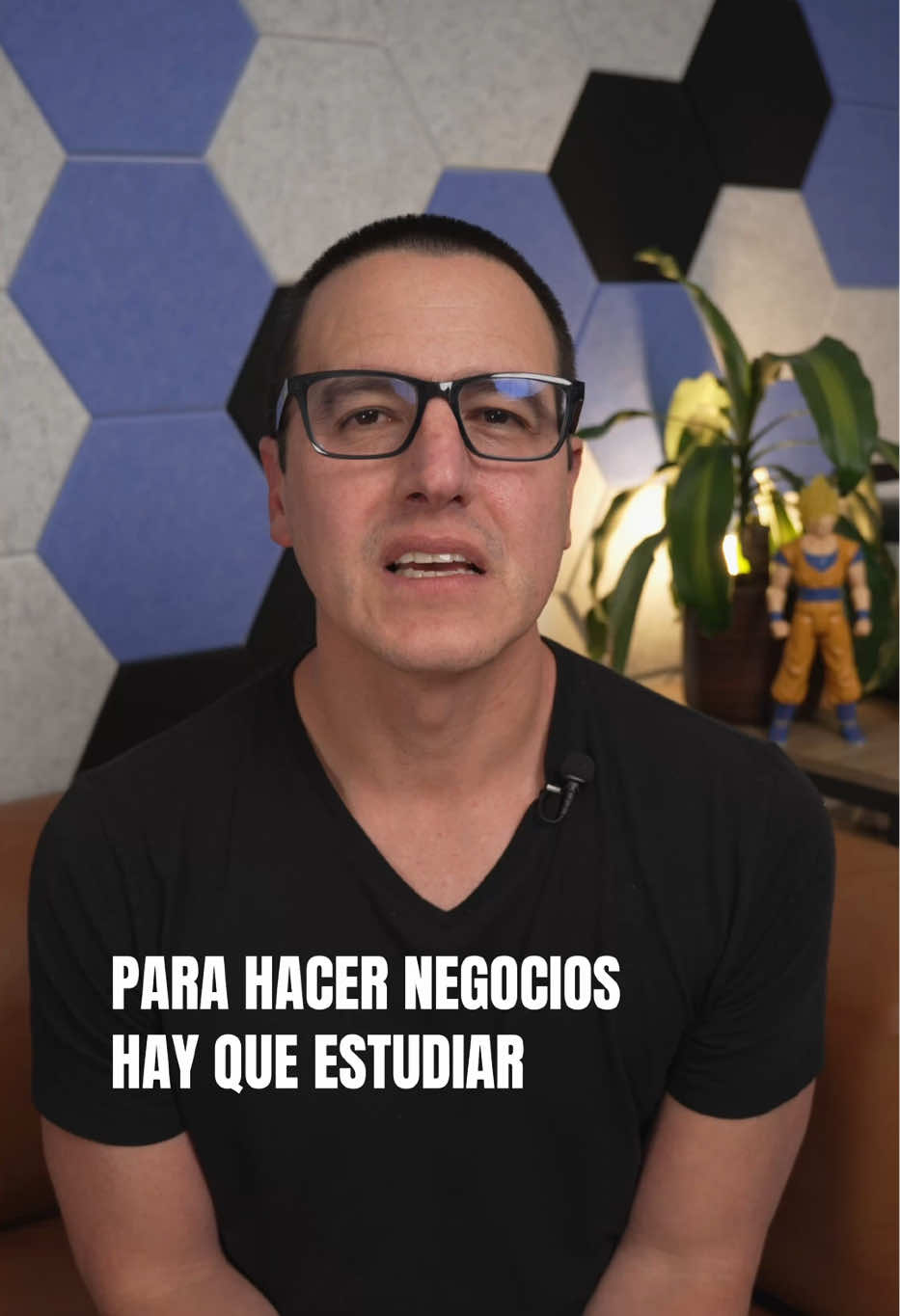 @Germ&aacute;n Meneses | Negocios ☕️