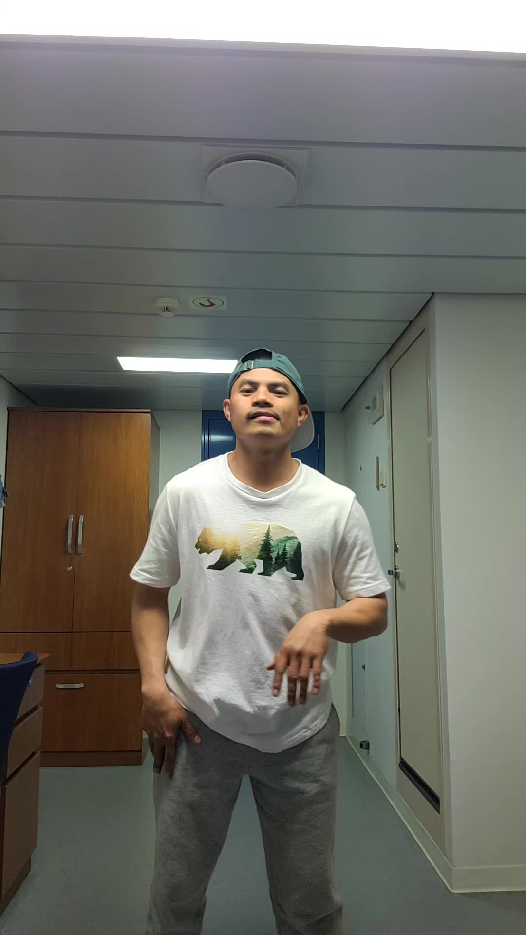 @Dong Aye