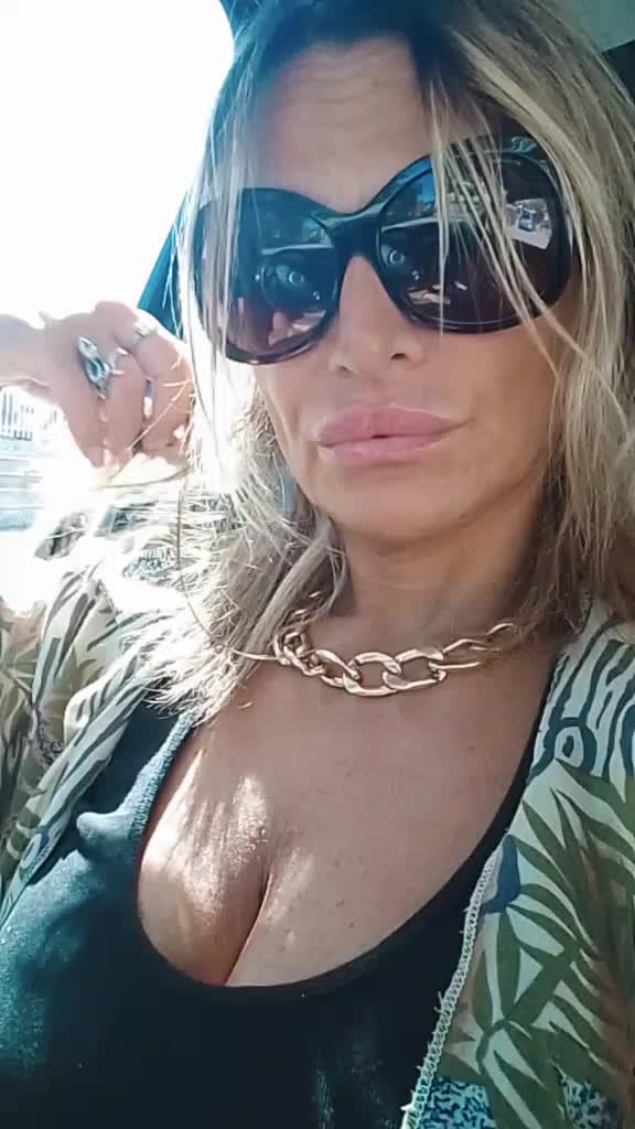 @Luciana rubinacci3