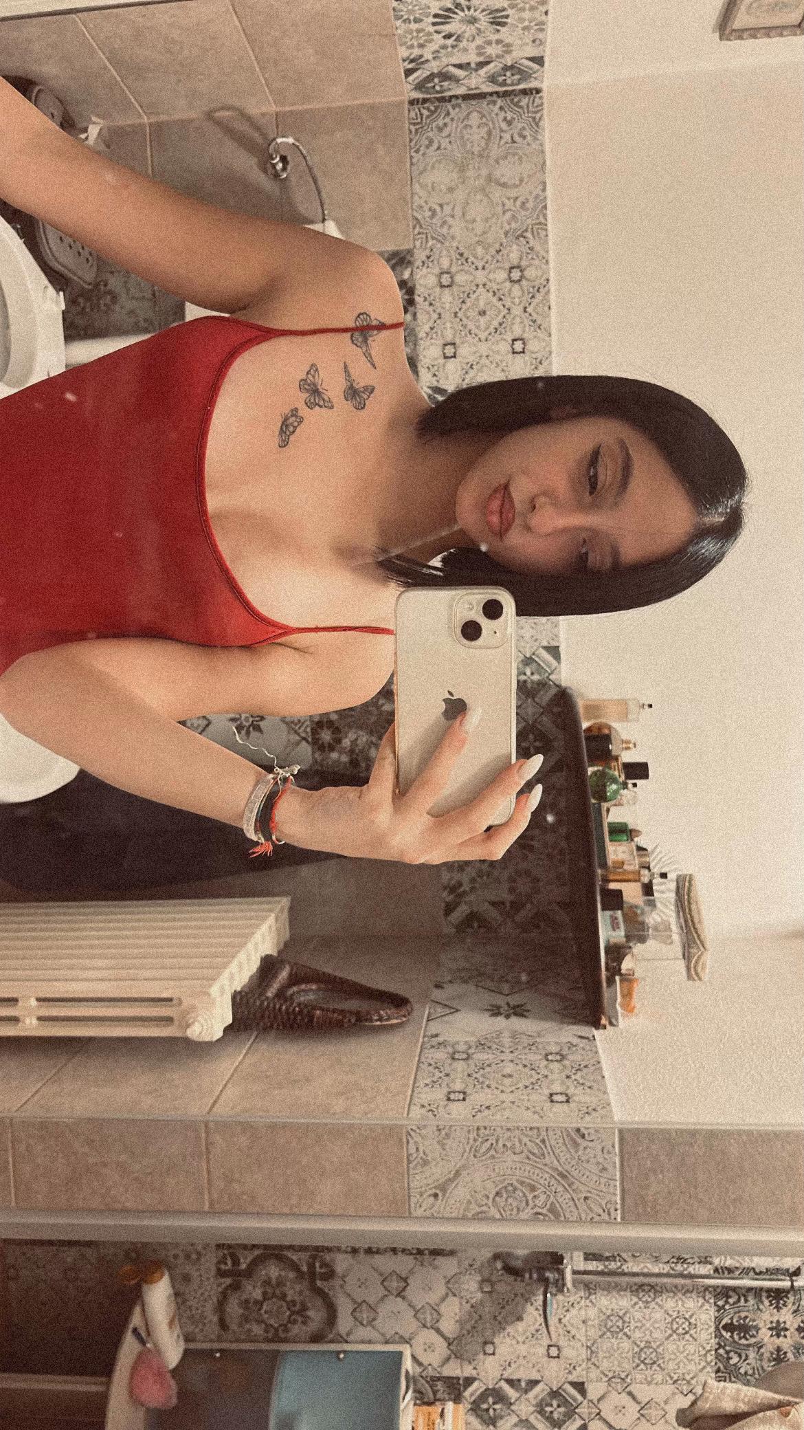 @carlottacamassaa