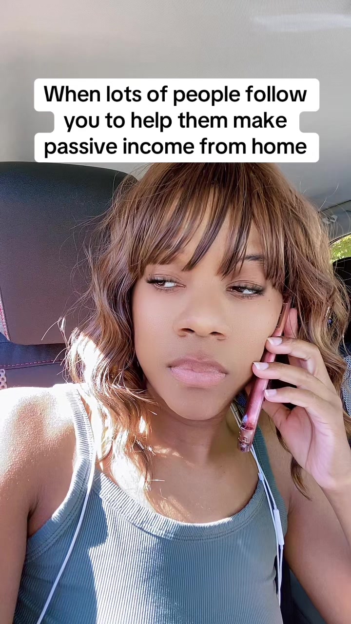 @Adrienne-Mom_The Money Builder