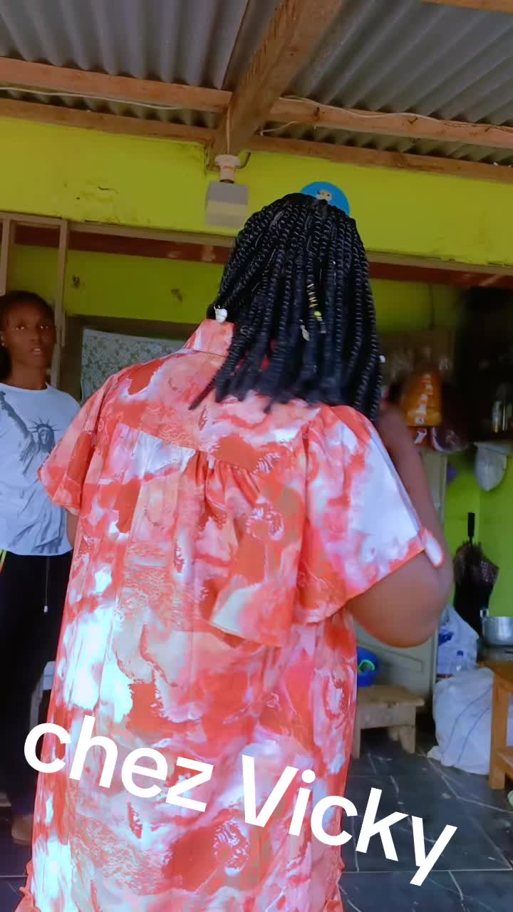 @Vicky beaut&eacute; 💆&zwj;♀️💇&zwj;♀️💅💄🥰