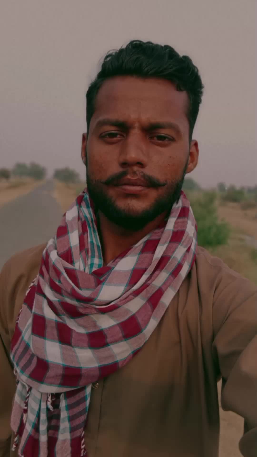 @Akash ❤️&zwj;🩹💔🙆 veer