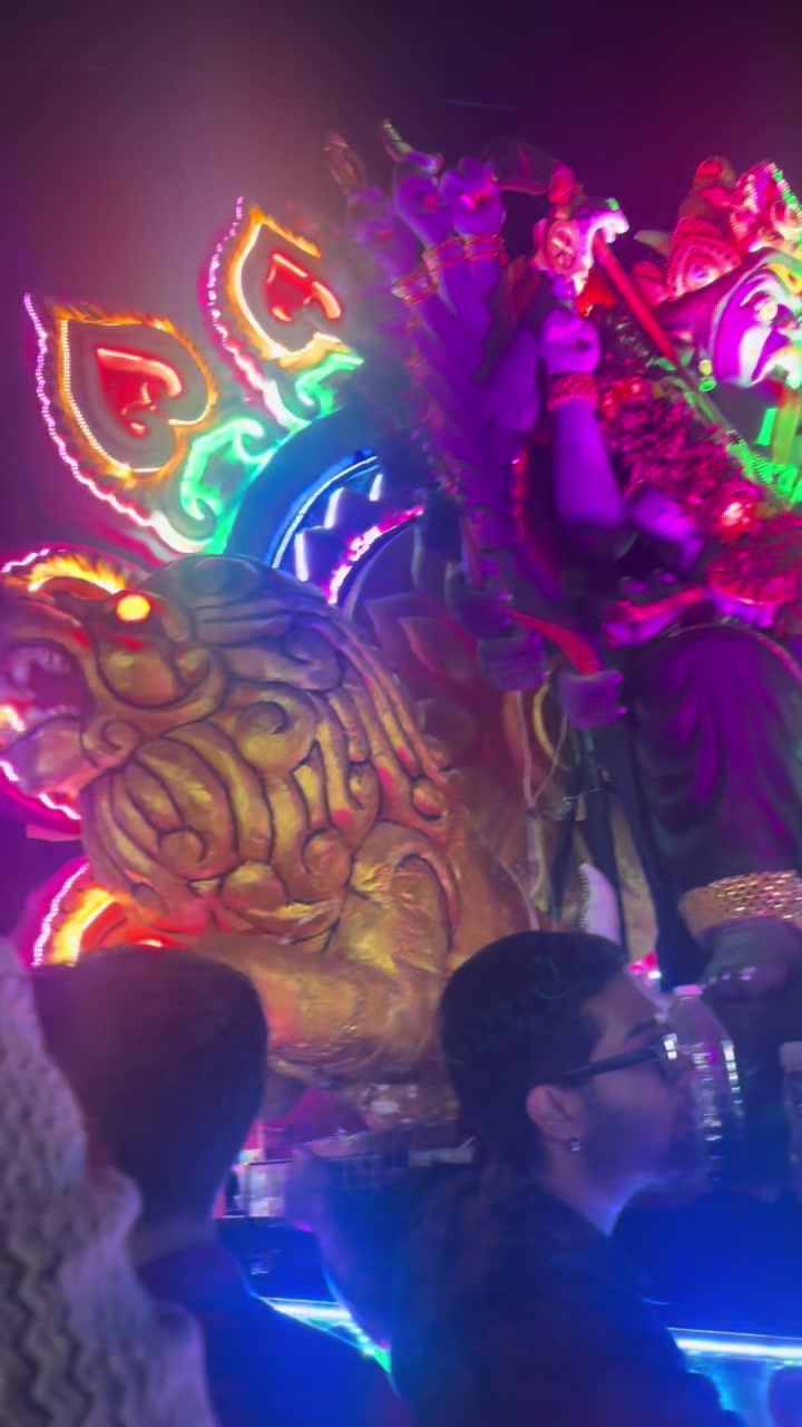 @Sightseer