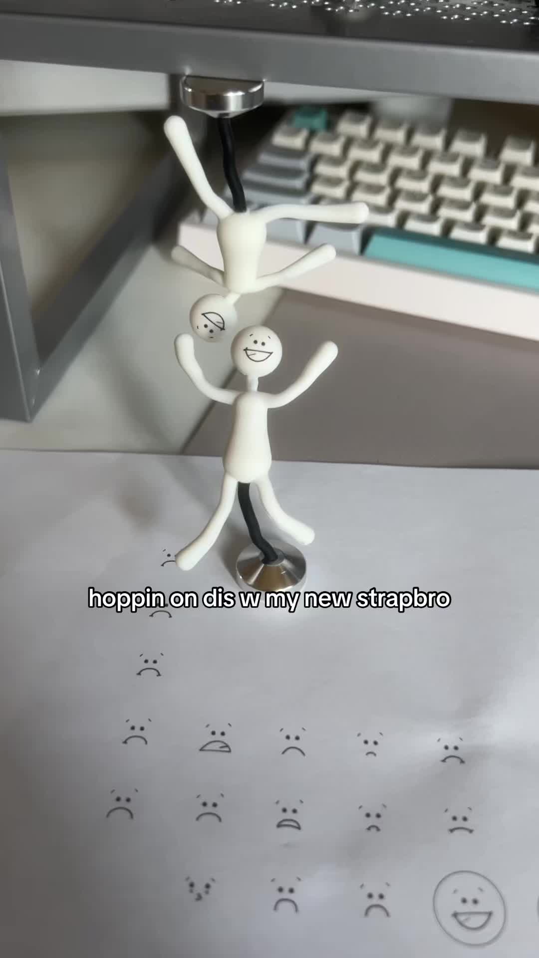 @strapbro 🦭