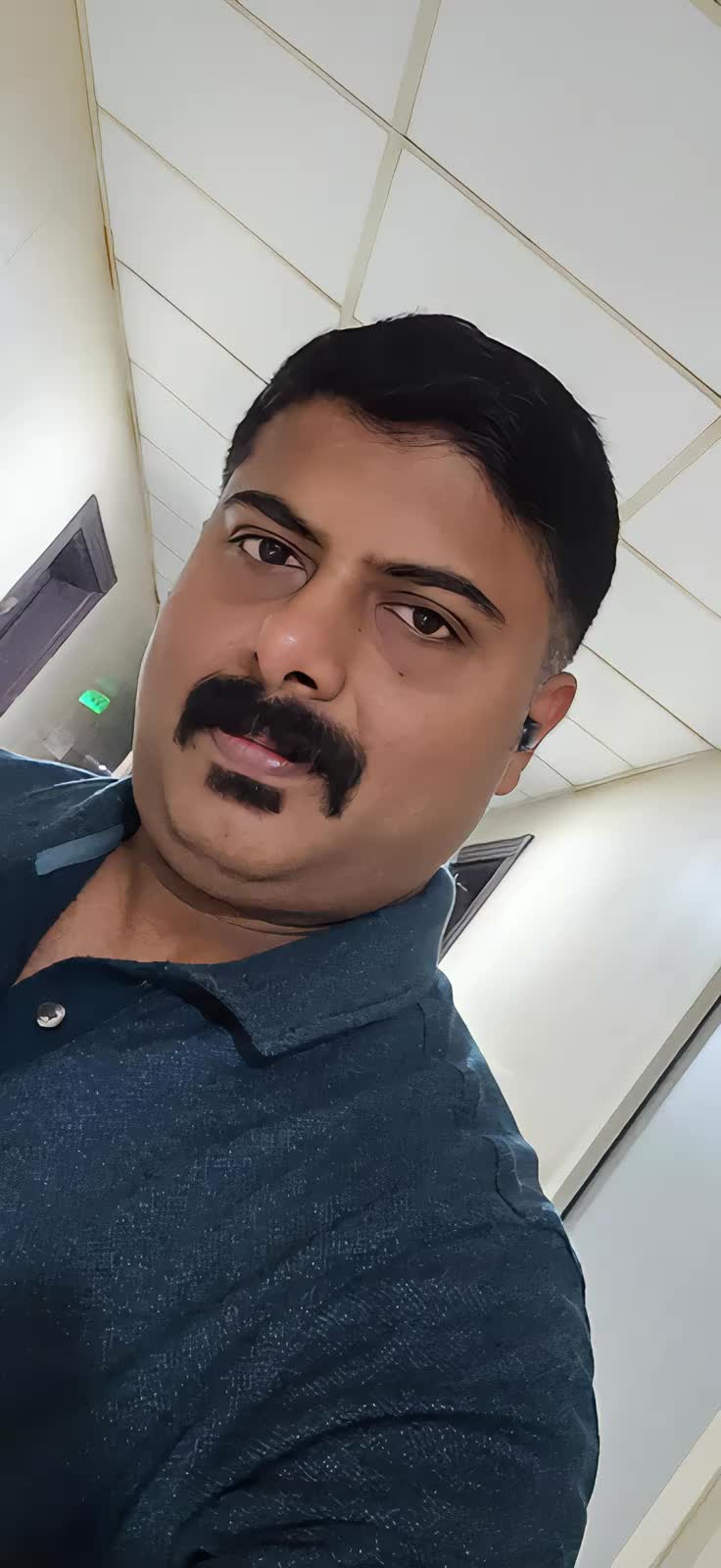 @janeeshraj