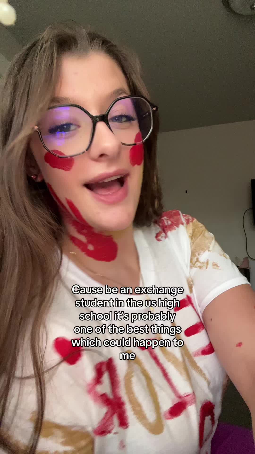 @Ava