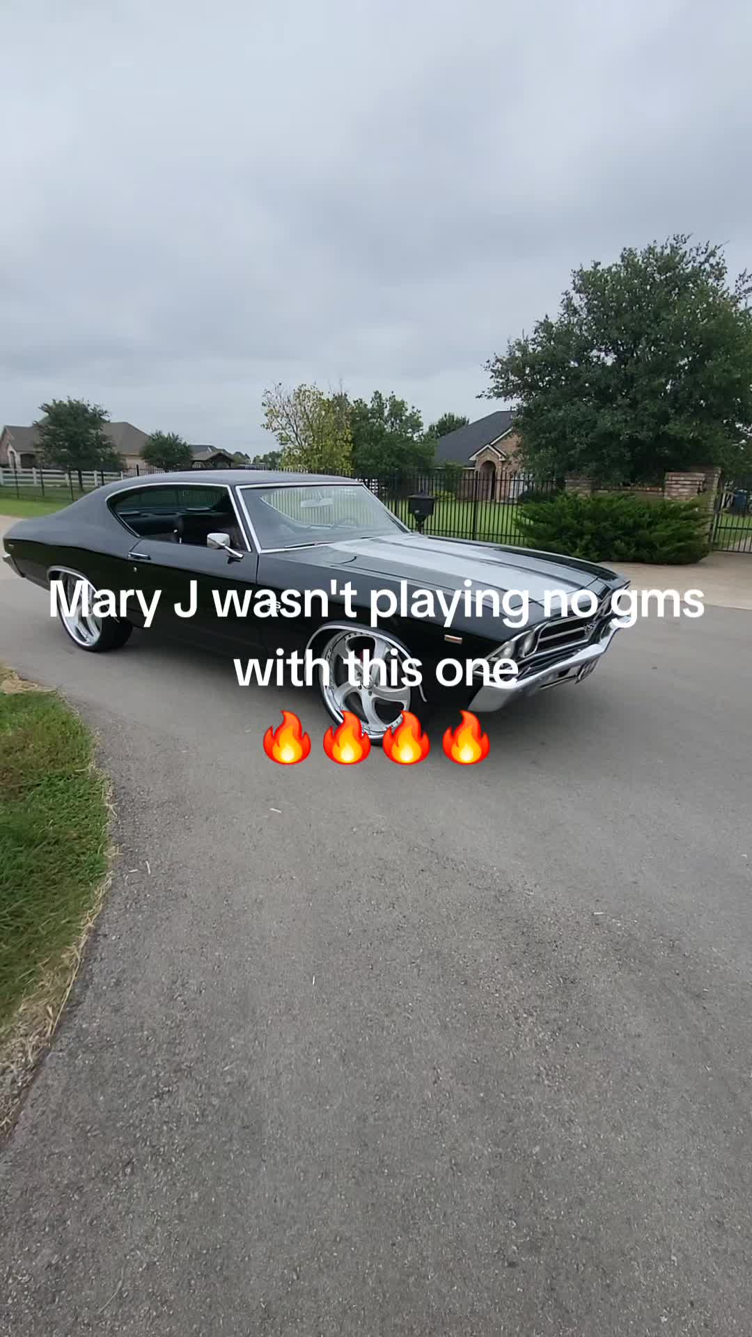 @MoMoney
