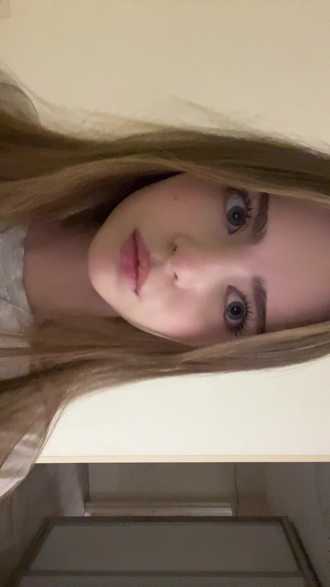 @sss