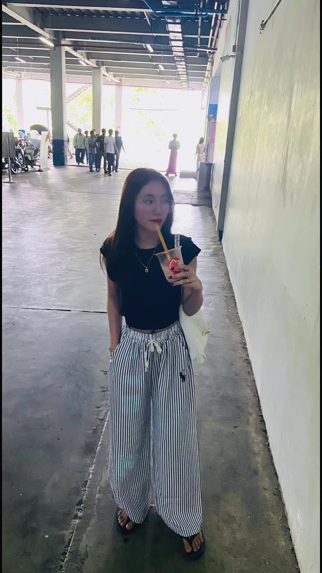 @Mon🎀💫