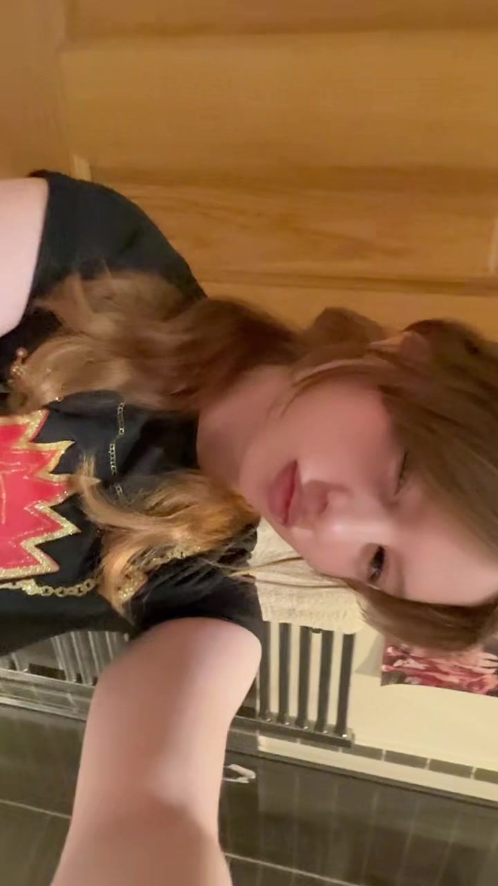 @Notchloe