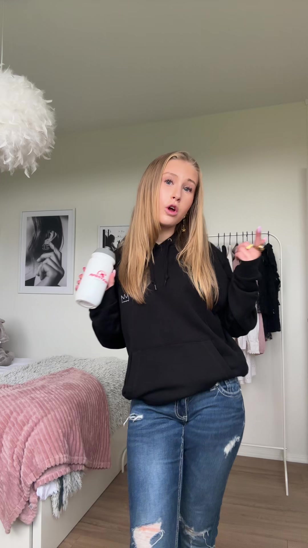@dinrebecca1