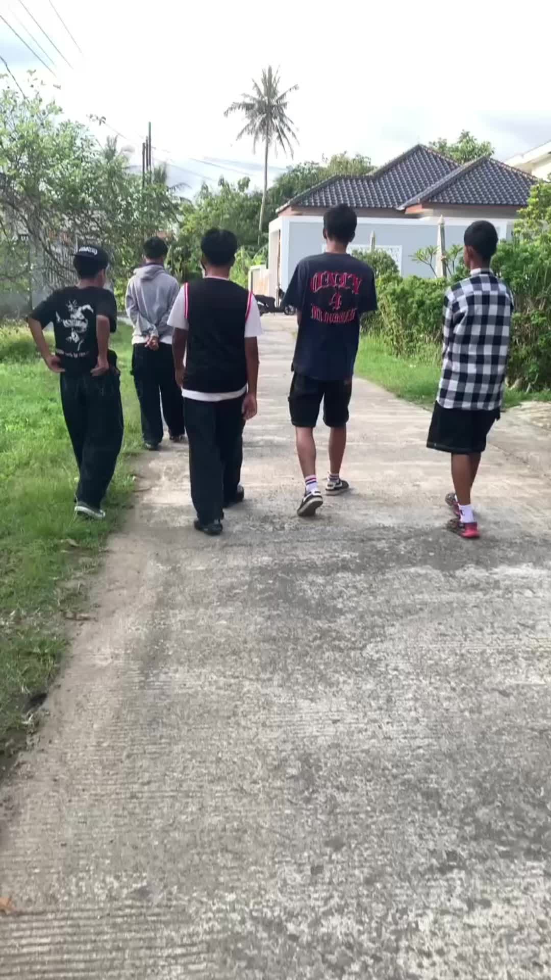 @akbar ✌🏻