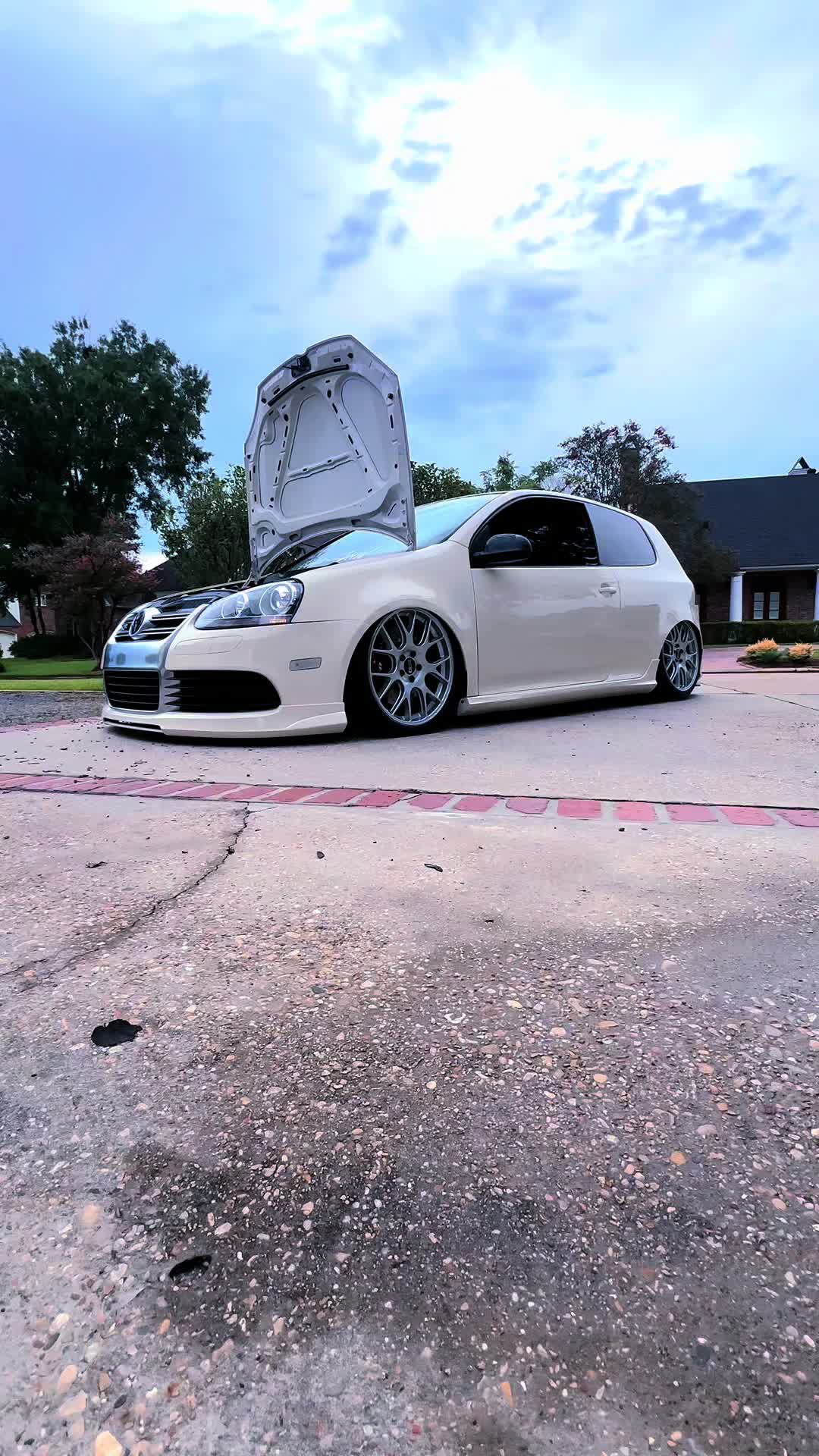 @timv.euromods