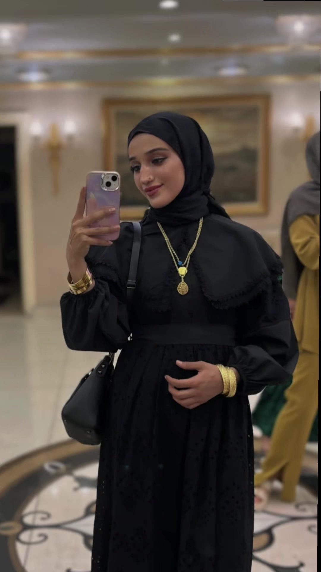@𝓗𝓮𝓵𝓲𝓷𝓷