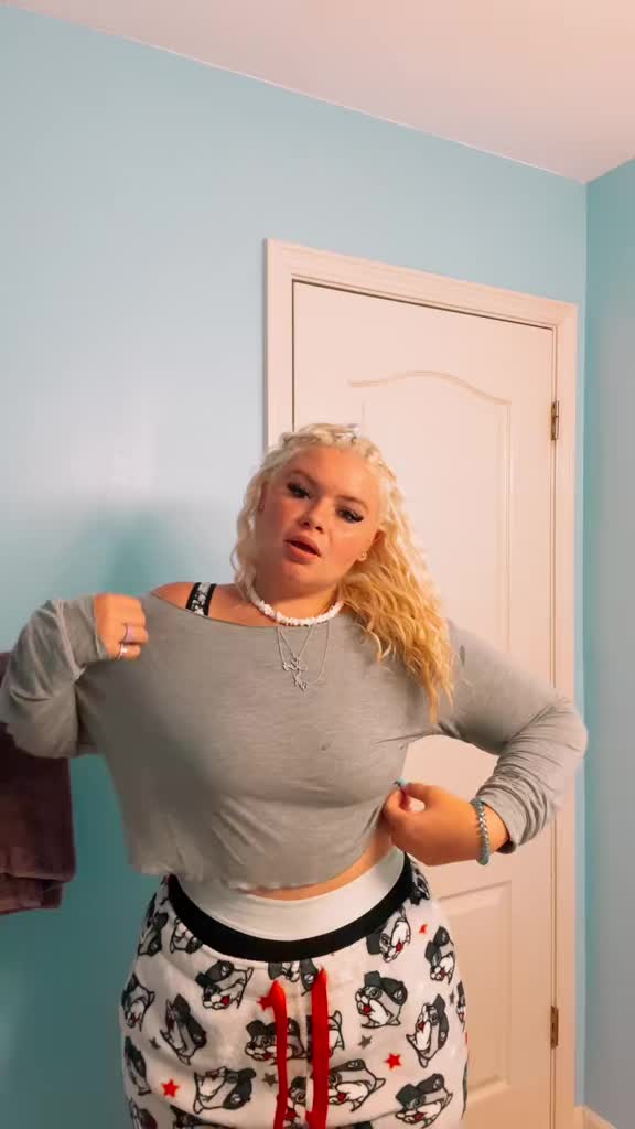 @Angel❤️&zwj;🔥