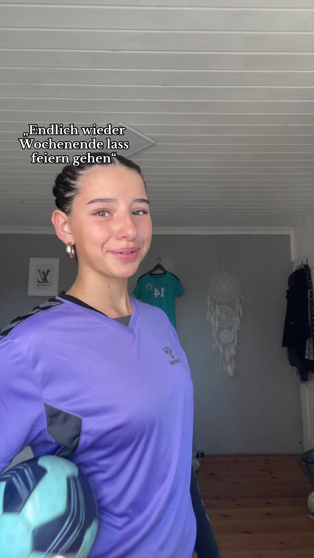 @𝐀𝐧𝐧𝐚-𝐋𝐞𝐧𝐚