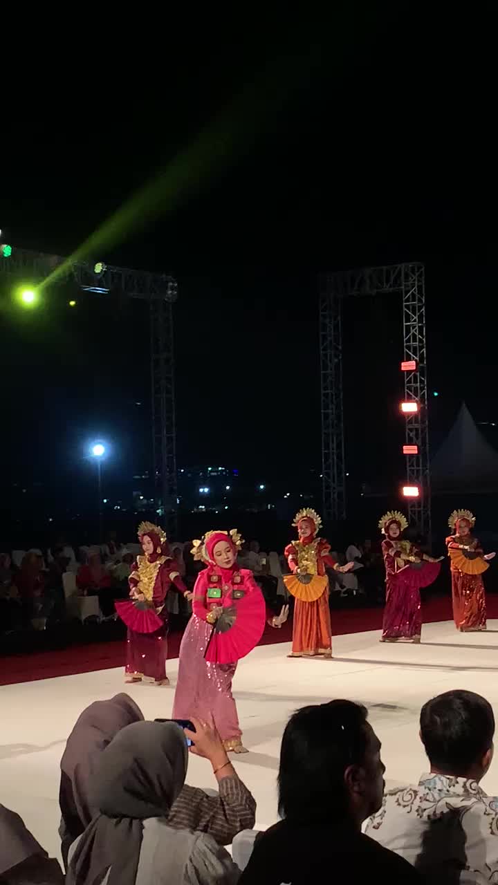 @olaFebhy