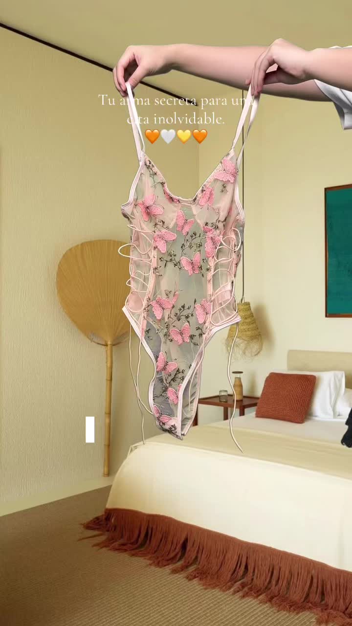 @Cloriswear