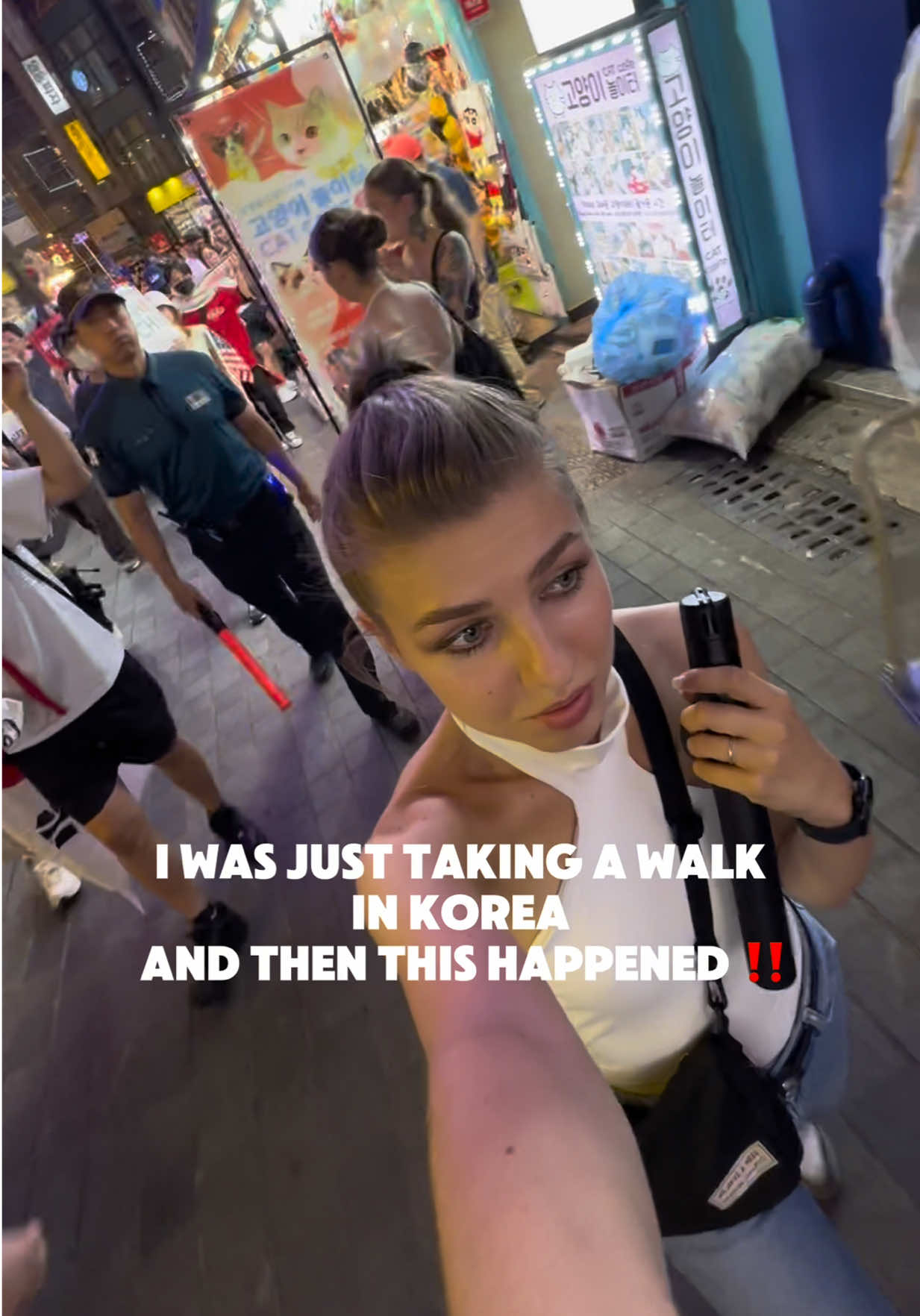 @adelemoves