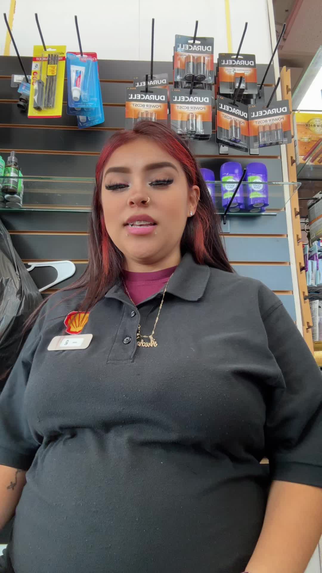 @Theyyhateeninaa