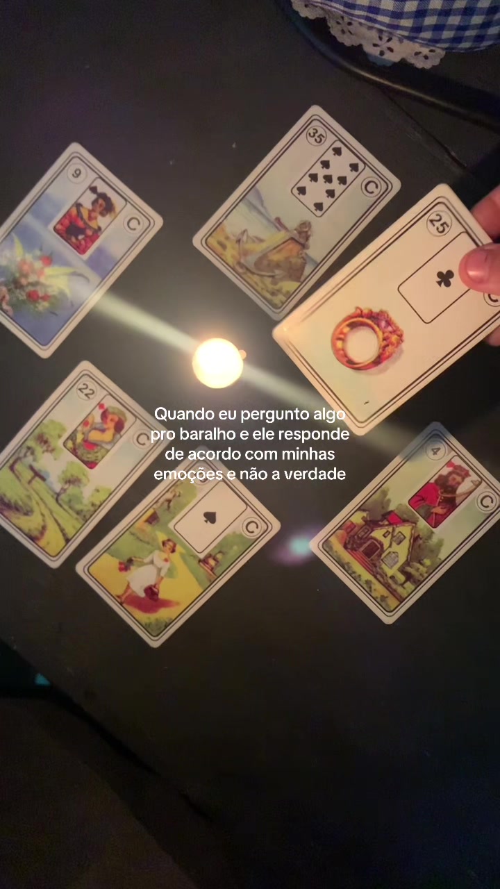 @Maruu | tar&oacute;logo 🌙