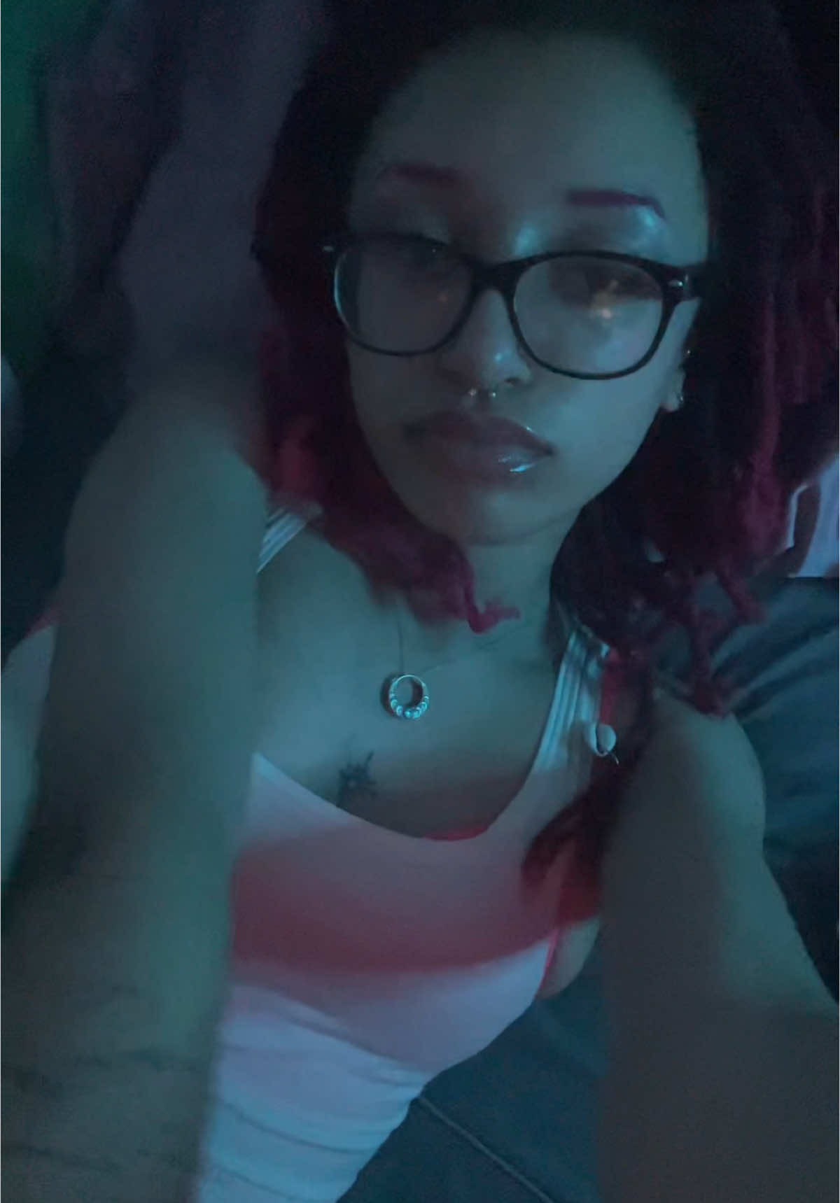 @v