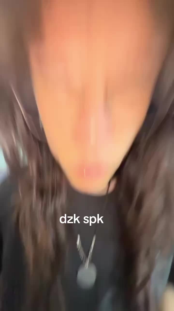 @𓂸