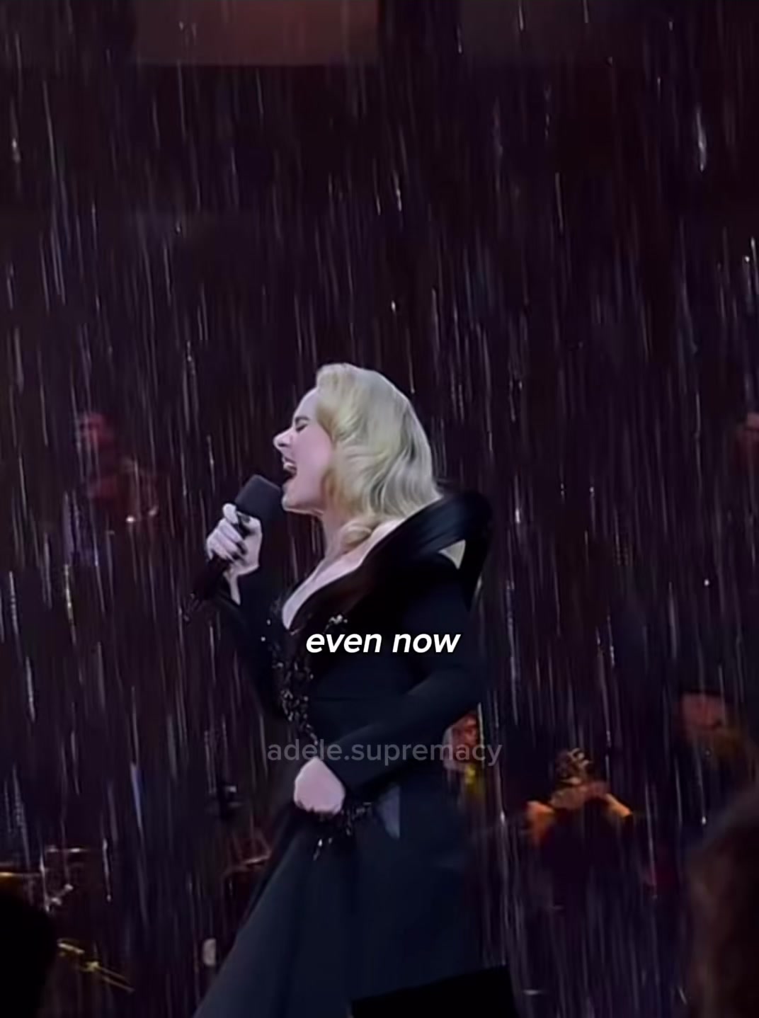 @adelefanpage