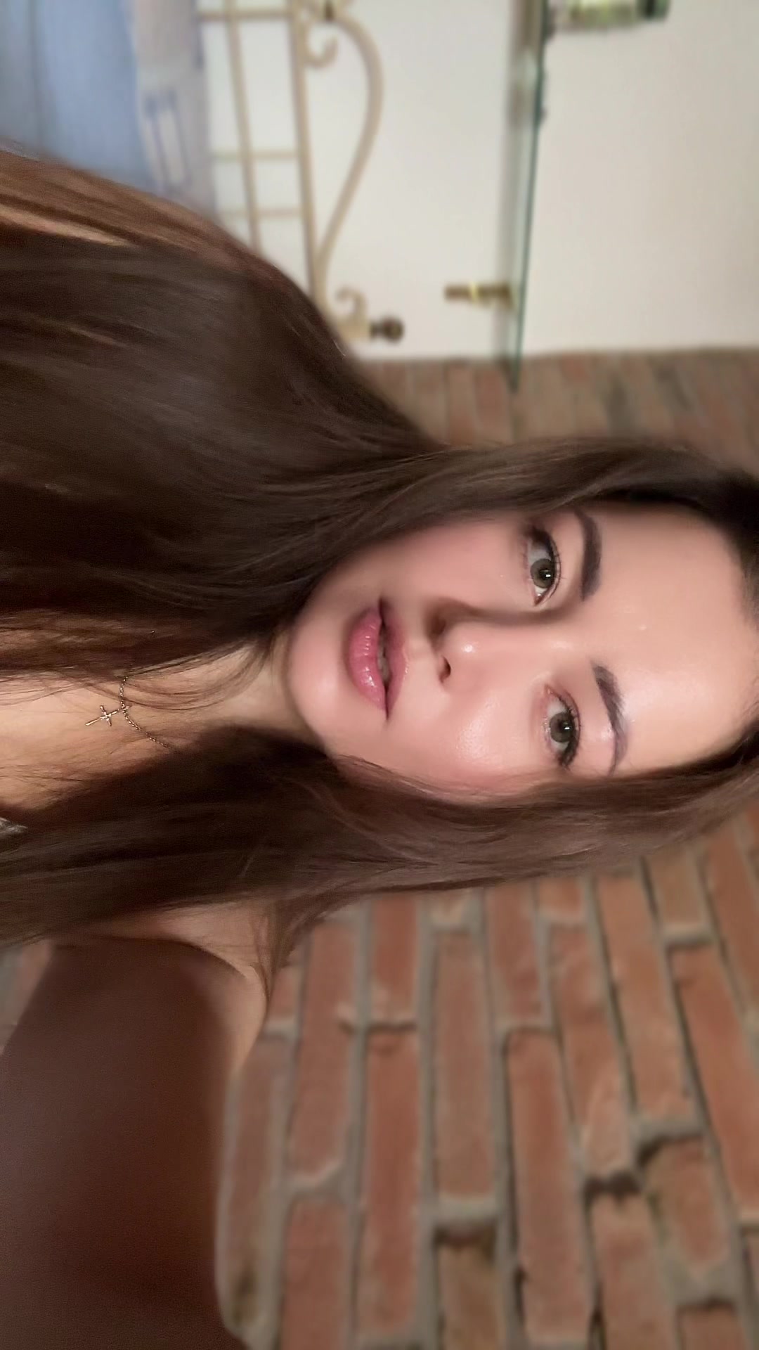 @Marcela 👑