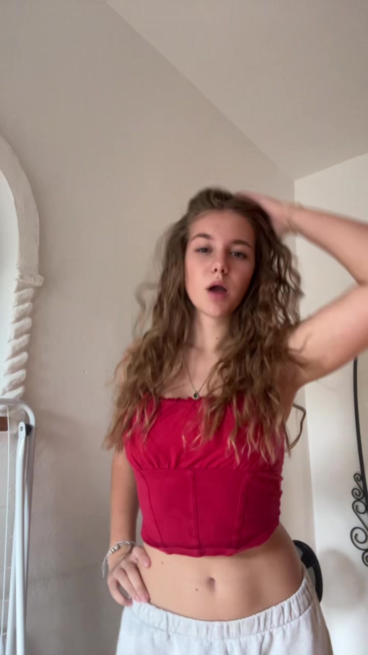 @Ланааа